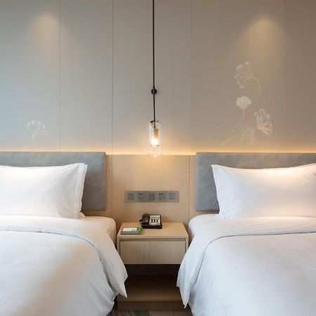 Holiday Inn Guiyang City Center By Ihg Екстер'єр фото