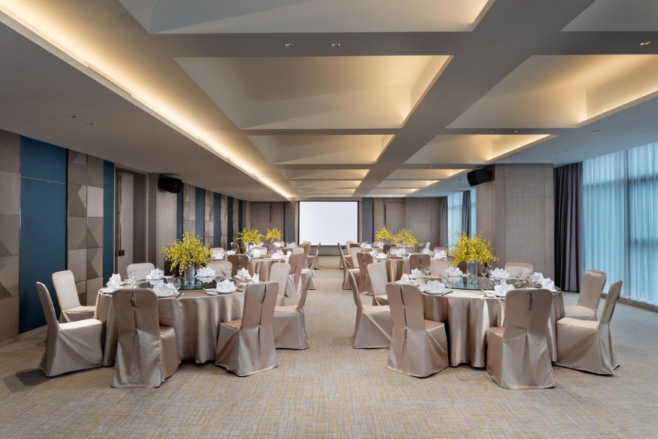 Holiday Inn Guiyang City Center By Ihg Екстер'єр фото